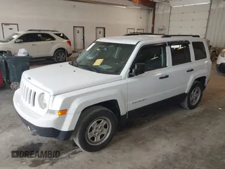 2016 Jeep Patriot Sport with VIN 1C4NJPBA4GD809148, listed as a IAAI auction lot 42278314 with 120,374 mi miles and . Bid and sale history available at DreamBid. Image 17.