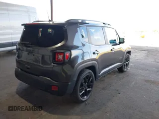2018 Jeep Renegade Altitude z VIN ZACCJABB0JPJ65036, wystawiony jako IAAI lot #41414739 z przebiegiem 74 433 mil mil oraz . Historia ofert i sprzedaży dostępna na DreamBid. Obrazek 4.