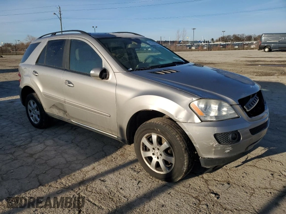 2007 Mercedes-Benz M 350 with VIN 4JGBB86E87A200743, listed as a Copart auction lot 49951635 with 184,036 mi miles and Salvage Title. Bid and sale history available at DreamBid. Image 4.