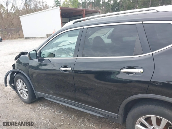 2017 Nissan Rogue S with VIN KNMAT2MT0HP576752, listed as a IAAI auction lot 41599440 with 101,253 mi miles. Bid and sale history available at carsss.com. Image 14.