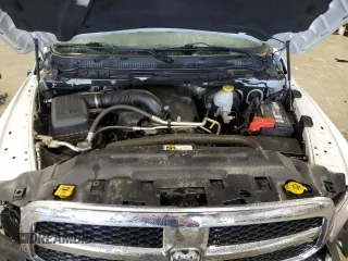 2018 Ram 1500 Tradesman z VIN 3C6JR6DT3JG181018, wystawiony jako Copart lot #57767115 z przebiegiem 146 687 mil mil oraz Nie do naprawy • Non repairable. Historia ofert i sprzedaży dostępna na DreamBid. Obrazek 11.