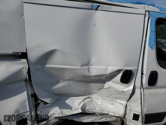 2023 Ram ProMaster Cargo with VIN 3C6LRVVG9PE551204, listed as a Copart auction lot 49501805 with 28,831 mi miles and Salvage Title. Bid and sale history available at DreamBid. Image 10.