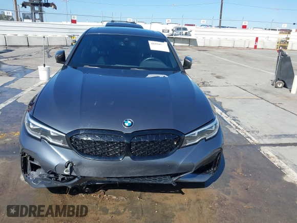 2020 BMW 3 Series M340i z VIN WBA5U7C04LFH22006, wystawiony jako IAAI lot #41959937 z przebiegiem 32 113 mil mil oraz . Historia ofert i sprzedaży dostępna na DreamBid. Obrazek 12.