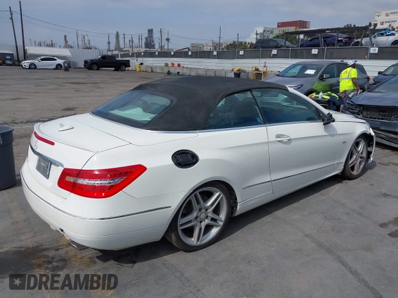 2012 Mercedes-Benz E 350 with VIN WDDKK5KF3CF164187, listed as a IAAI auction lot 42128731 with 111,693 mi miles and . Bid and sale history available at DreamBid. Image 4.