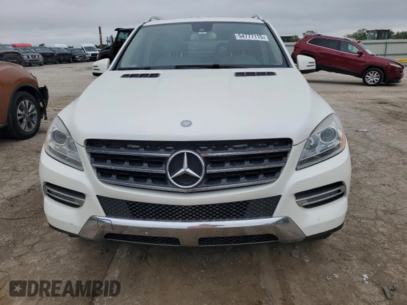 2014 Mercedes-Benz M 350 z VIN 4JGDA5HBXEA409539, wystawiony jako Copart lot #54777115 z przebiegiem 168 057 mil mil oraz Szkoda całkowita • Salvage title. Historia ofert i sprzedaży dostępna na DreamBid. Obrazek 5.