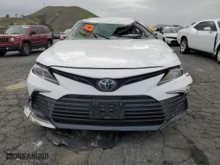 2024 Toyota Camry LE with VIN 4T1C11AKXRU899984, listed as a Copart auction lot 53620825 with 35,548 mi miles and Non Repairable. Bid and sale history available at carsss.com. Image 5.