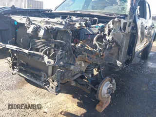 2017 Toyota Tacoma SR5 with VIN 3TMDZ5BN3HM023276, listed as a IAAI auction lot 40878881 with Not Provided miles and . Bid and sale history available at DreamBid. Image 6.