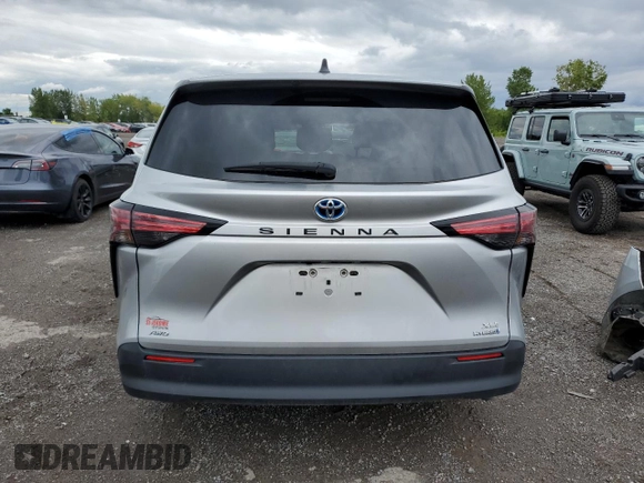 2021 Toyota Sienna XLE with VIN 5TDGSKFC6MS027079, listed as a Copart auction lot 67505344 with 36,686 mi miles and Salvage Title. Bid and sale history available at carsss.com. Image 6.