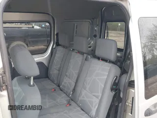 2010 Ford Transit Connect XLT z VIN NM0KS9BN0AT020410, wystawiony jako IAAI lot #41962010 z przebiegiem 253 627 mil mil oraz . Historia ofert i sprzedaży dostępna na DreamBid. Obrazek 8.