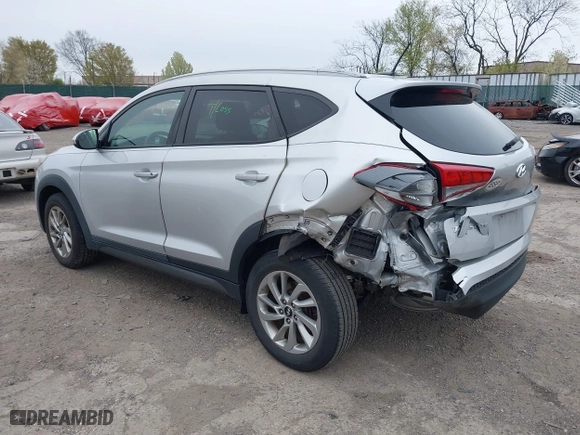 2016 Hyundai Tucson SE with VIN KM8J33A44GU187515, listed as a IAAI auction lot 42015707 with 89,948 mi miles. Bid and sale history available at carsss.com. Image 3.