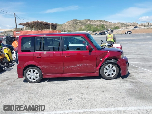 2006 Scion xB with VIN JTLKT324464124537, listed as a IAAI auction lot 41929345 with 141,111 mi miles. Bid and sale history available at carsss.com. Image 13.