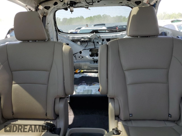 2022 Honda Pilot Elite with VIN 5FNYF6H08NB059590, listed as a Copart auction lot 57460235 with 67,593 mi miles and Salvage title. Bid and sale history available at DreamBid. Image 10.