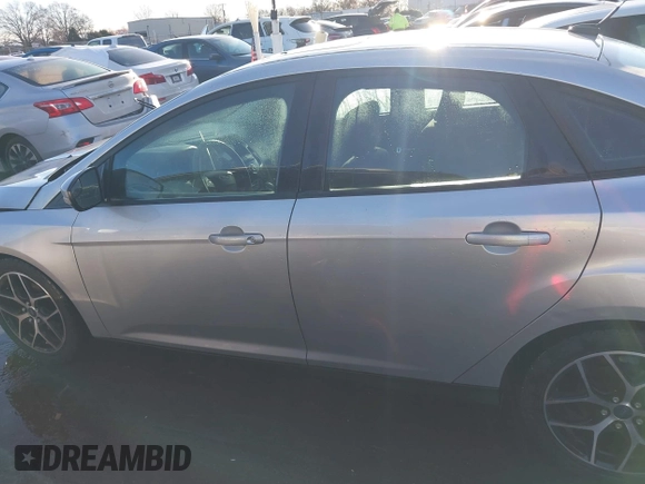 2017 Ford Focus SEL with VIN 1FADP3H21HL336597, listed as a IAAI auction lot 41729173 with 166,140 mi miles. Bid and sale history available at carsss.com. Image 14.