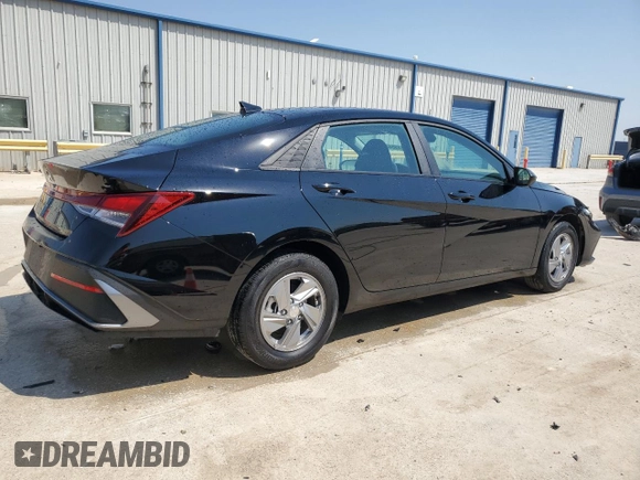 2024 Hyundai Elantra SE with VIN KMHLL4DGXRU743141, listed as a Copart auction lot 68490424 with 3,517 mi miles and Clean Title. Bid and sale history available at DreamBid. Image 3.