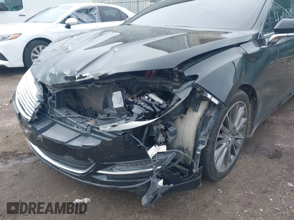 2014 Lincoln MKZ Hybrid with VIN 3LN6L2LU3ER805389, listed as a IAAI auction lot 42000901 with 155,002 mi miles and . Bid and sale history available at DreamBid. Image 6.