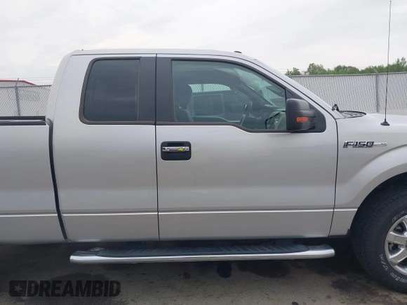 2013 Ford F-150 XL z VIN 1FTFX1EFXDFD66320, wystawiony jako IAAI lot #42136311 z przebiegiem 117 117 mil mil oraz . Historia ofert i sprzedaży dostępna na DreamBid. Obrazek 13.