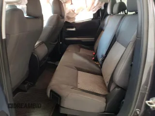 2016 Toyota Tundra SR z VIN 5TFUY5F11GX563129, wystawiony jako Copart lot #87130784 z przebiegiem 159 350 mil mil oraz Szkoda całkowita • Salvage title. Historia ofert i sprzedaży dostępna na DreamBid. Obrazek 10.