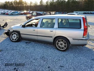 2002 Volvo V70 with VIN YV1SW58D021256528, listed as a Copart auction lot 87174134 with 184,399 mi miles and Salvage Title. Bid and sale history available at DreamBid. Image 2.