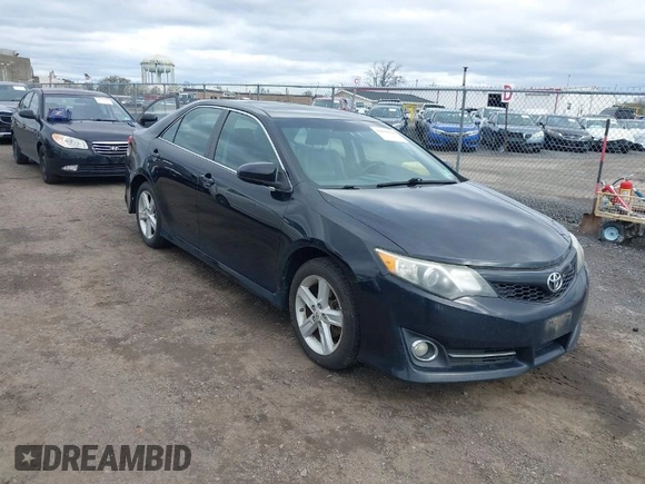 2012 Toyota Camry L with VIN 4T1BF1FK0CU135929, listed as a IAAI auction lot 42059366 with 172,236 mi miles. Bid and sale history available at carsss.com. Image 1.