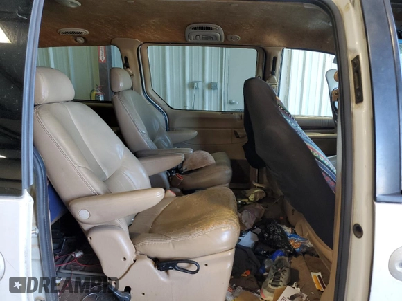 2000 Chrysler Town & Country LXi with VIN 1C4GP54L8YB549019, listed as a Copart auction lot 49186805 with 186,815 mi miles and Salvage Title. Bid and sale history available at carsss.com. Image 12.