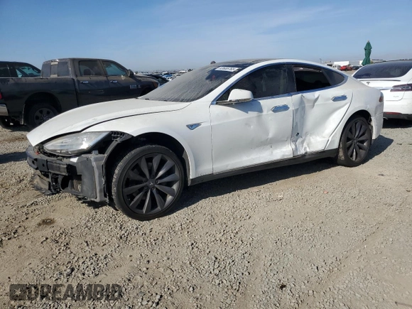 2013 Tesla Model S Performance z VIN 5YJSA1DP1DFP20689, wystawiony jako Copart lot #63685765 z przebiegiem 218 610 mil mil oraz Szkoda całkowita • Salvage title. Historia ofert i sprzedaży dostępna na DreamBid. Obrazek 1.