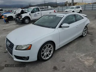 2012 Audi A5 Premium с VIN WAUCFAFR7CA004730, выставлен на аукционе Copart как лот 53354825 с пробегом 97 504 миль миль и Списание • Salvage title. История ставок и продаж доступна на DreamBid. Изображение 1.