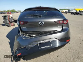 2019 Mazda 3 Preferred с VIN JM1BPAMM6K1129896, выставлен на аукционе Copart как лот 55525775 с пробегом 18 682 миль миль и Списание • Salvage title. История ставок и продаж доступна на DreamBid. Изображение 6.
