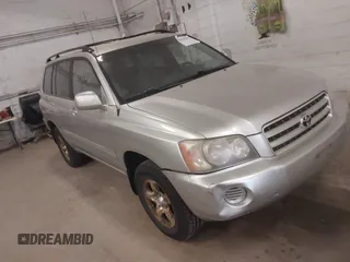 2001 Toyota Highlander z VIN JTEGD21A810018460, wystawiony jako IAAI lot #42159382 z przebiegiem 235 564 mil mil oraz . Historia ofert i sprzedaży dostępna na DreamBid. Obrazek 1.