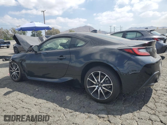 2022 Toyota 86 z VIN JF1ZNBC14N8751299, wystawiony jako Copart lot #72437694 z przebiegiem 38 185 mil mil oraz Nie do naprawy • Non repairable. Historia ofert i sprzedaży dostępna na DreamBid. Obrazek 2.