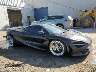 2018 McLaren 720S z VIN SBM14DCA9JW001142, wystawiony jako Copart lot #76969554 z przebiegiem Nie podano mil oraz Szkody całkowita. Historia ofert i sprzedaży dostępna na DreamBid. Obrazek 4.