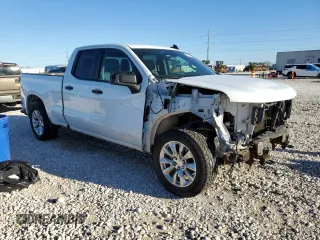 2020 Chevrolet Silverado 1500 Custom with VIN 1GCRWBEH9LZ336147, listed as a Copart auction lot 42966205 with 152,676 mi miles and Salvage Title. Bid and sale history available at carsss.com. Image 4.