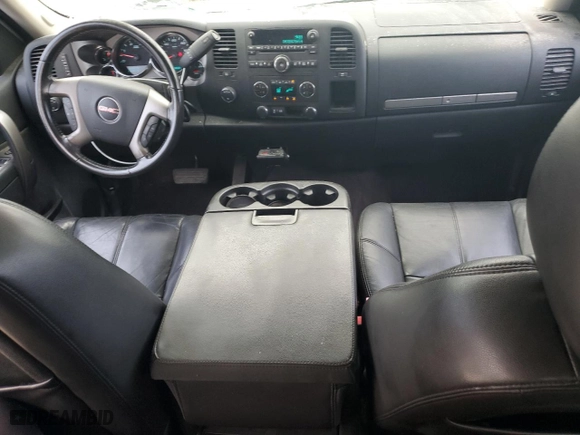 2013 GMC Sierra 2500HD SLE with VIN 1GT220C87DZ329932, listed as a Copart auction lot 74687254 with 111,537 mi miles and Salvage Title. Bid and sale history available at carsss.com. Image 8.