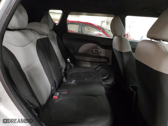 2015 Kia Soul with VIN KNDJN2A29F7756055, listed as a Copart auction lot 44520325 with 122,769 mi miles and Clean Title. Bid and sale history available at carsss.com. Image 12.
