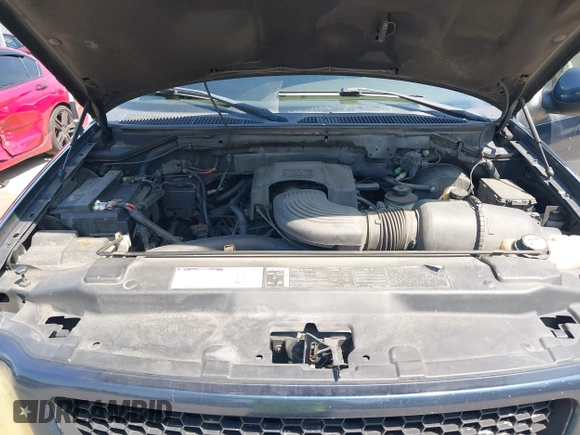 2001 Ford F-150 XLT with VIN 1FTRW08L71KC63676, listed as a IAAI auction lot 42536000 with 326,699 mi miles and . Bid and sale history available at DreamBid. Image 10.