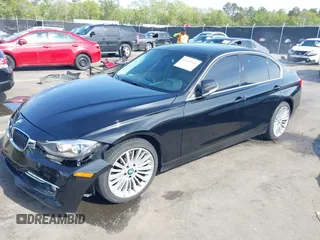2012 BMW 3 Series 328i with VIN WBA3A5C52CF347326, listed as a IAAI auction lot 41918060 with 91,551 mi miles. Bid and sale history available at carsss.com. Image 18.
