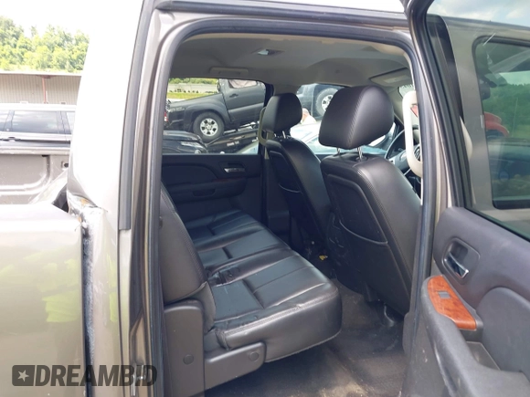 2012 GMC Sierra 1500 SLT with VIN 3GTP2WE71CG189114, listed as a IAAI auction lot 42661045 with 194,328 mi miles and . Bid and sale history available at DreamBid. Image 8.
