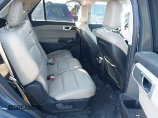 2020 Ford Explorer XLT with VIN 1FMSK8DH9LGB40475, listed as a IAAI auction lot 41138954 with 77,083 mi miles. Bid and sale history available at carsss.com. Image 8.
