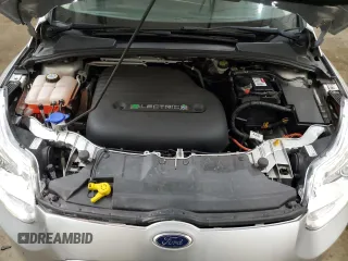 2013 Ford Focus Electric with VIN 1FADP3R43DL263548, listed as a Copart auction lot 85517014 with 74,398 mi miles and Clean title. Bid and sale history available at DreamBid. Image 11.