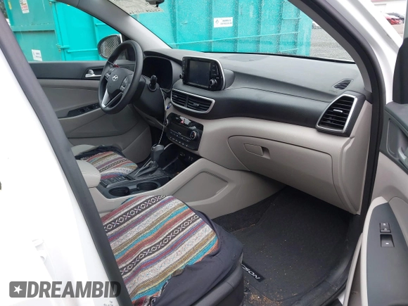 2020 Hyundai Tucson SEL z VIN KM8J3CAL1LU095182, wystawiony jako IAAI lot #41851648 z przebiegiem 25 208 mil mil oraz . Historia ofert i sprzedaży dostępna na DreamBid. Obrazek 5.