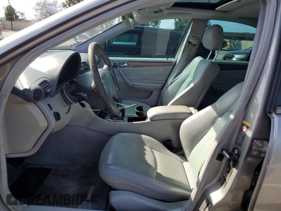 2003 Mercedes-Benz C 230 Kompressor with VIN WDBRF40J03F433176, listed as a Copart auction lot 45996935 with 206,876 mi miles and Salvage Title. Bid and sale history available at DreamBid. Image 7.
