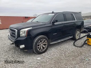 2017 GMC Yukon SLT with VIN 1GKS1BKC6HR217850, listed as a Copart auction lot 44147655 with 0 mi miles and Salvage Title. Bid and sale history available at carsss.com. Image 1.