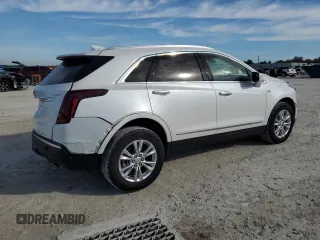2022 Cadillac XT5 FWD Luxury with VIN 1GYKNAR41NZ178826, listed as a Copart auction lot 42780595 with 6,540 mi miles and Salvage title. Bid and sale history available at DreamBid. Image 3.