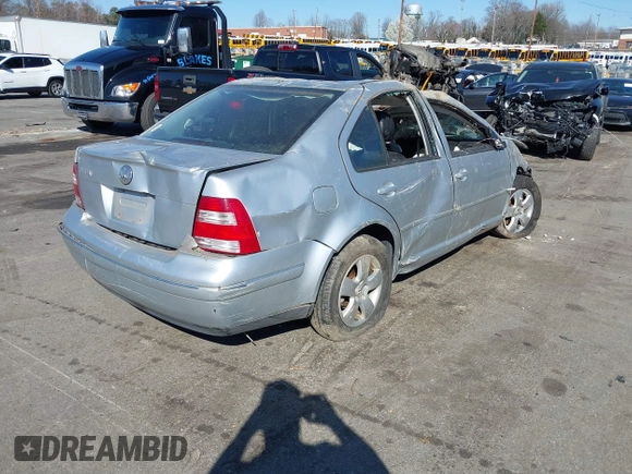 2004 Volkswagen Jetta Sedan GLS with VIN 3VWSA69M04M063629, listed as a IAAI auction lot 41771859 with 1 mi miles. Bid and sale history available at carsss.com. Image 4.
