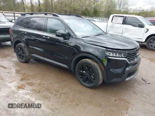 2023 Kia Sorento X-Line S z VIN 5XYRLDLC0PG195467, wystawiony jako IAAI lot #42012929 z przebiegiem 40 530 mil mil oraz . Historia ofert i sprzedaży dostępna na DreamBid. Obrazek 1.