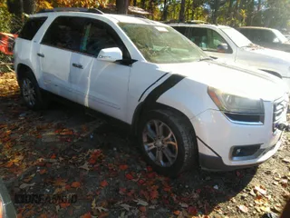 2014 GMC Acadia SLT z VIN 1GKKRRKD5EJ120191, wystawiony jako IAAI lot #40817995 z przebiegiem 207 987 mil mil oraz . Historia ofert i sprzedaży dostępna na DreamBid. Obrazek 1.