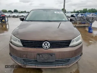 2012 Volkswagen Jetta SE с VIN 3VWDX7AJXCM324469, выставлен на аукционе Copart как лот 60819075 с пробегом 215 746 миль миль и Чистый • Clean title. История ставок и продаж доступна на DreamBid. Изображение 5.