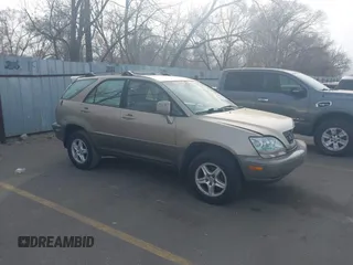 2000 Lexus RX 300 with VIN JT6HF10U8Y0125941, listed as a IAAI auction lot 41903827 with Not Provided miles. Bid and sale history available at carsss.com. Image 1.