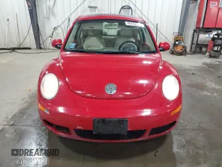 2009 Volkswagen New Beetle Coupe S with VIN 3VWRW31CX9M517782, listed as a Copart auction lot 48429385 with 140,034 mi miles and Salvage Title. Bid and sale history available at carsss.com. Image 5.