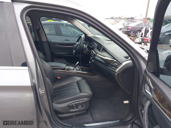 2015 BMW X5 xDrive35d with VIN 5UXKS4C54F0N11025, listed as a IAAI auction lot 41603996 with 138,540 mi miles. Bid and sale history available at carsss.com. Image 5.