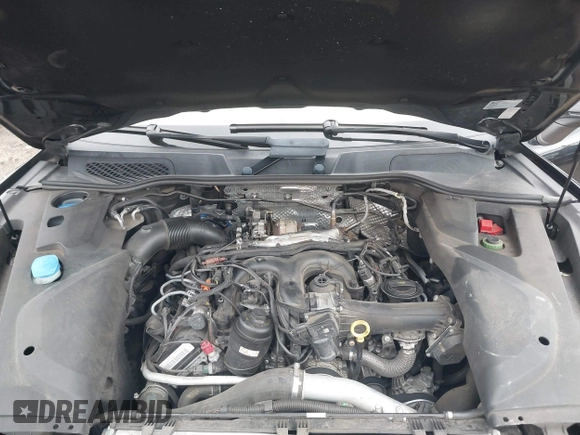 2015 Porsche Cayenne Diesel with VIN WP1AF2A29FLA31039, listed as a IAAI auction lot 42042677 with 157,884 mi miles and . Bid and sale history available at DreamBid. Image 10.